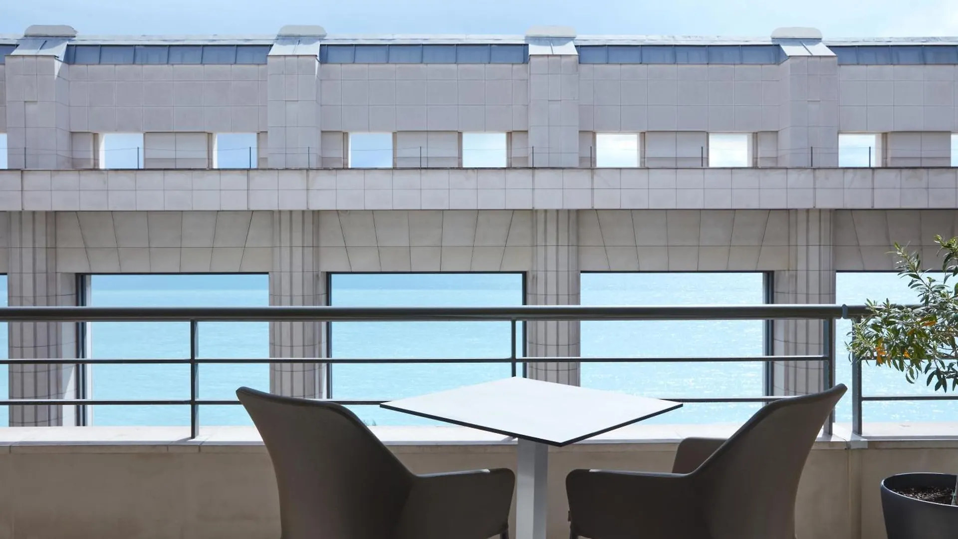 Hyatt Regency Nice Palais De La Mediterranee Hotel