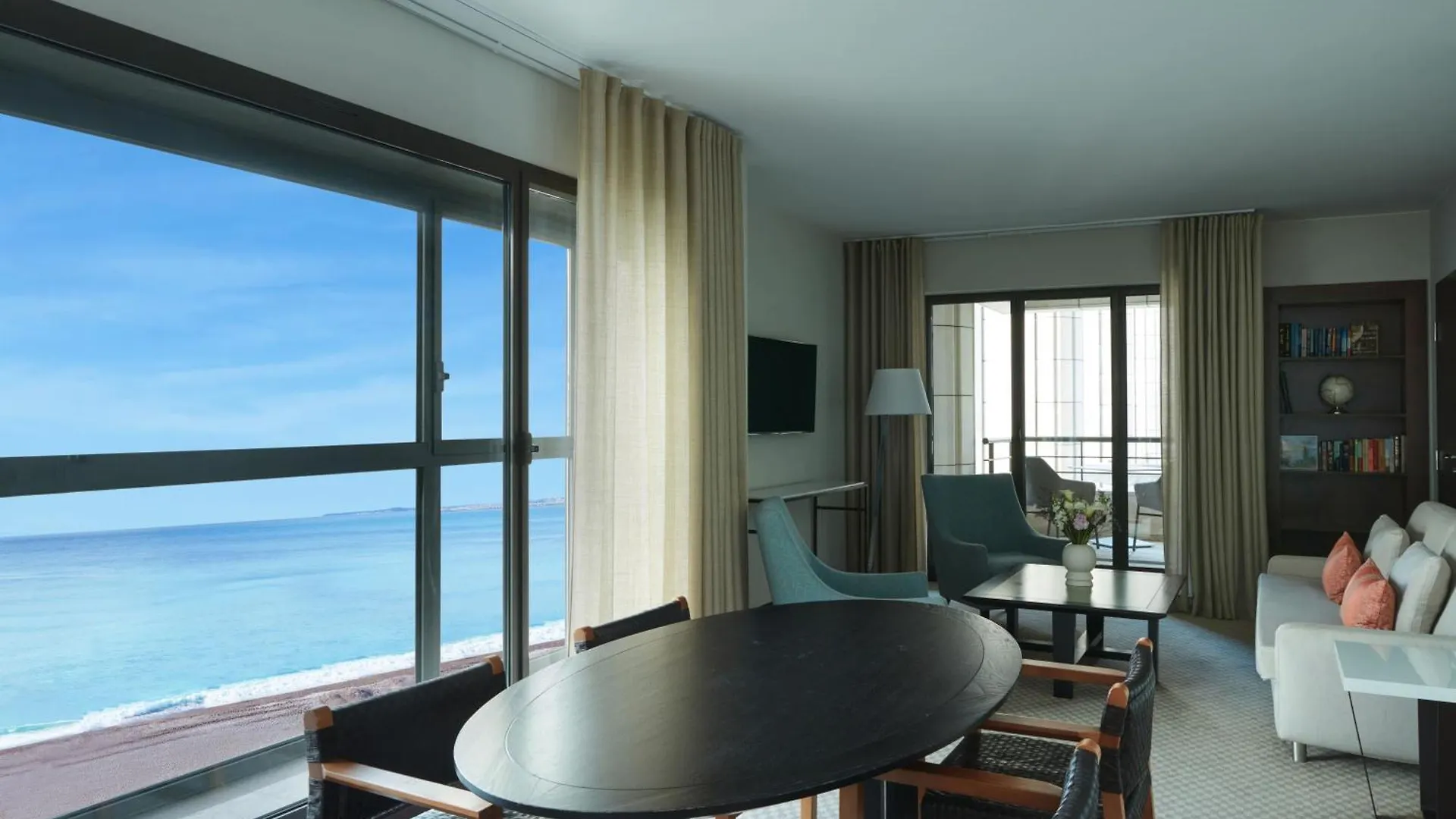 Hyatt Regency Nice Palais De La Mediterranee 5*,  France