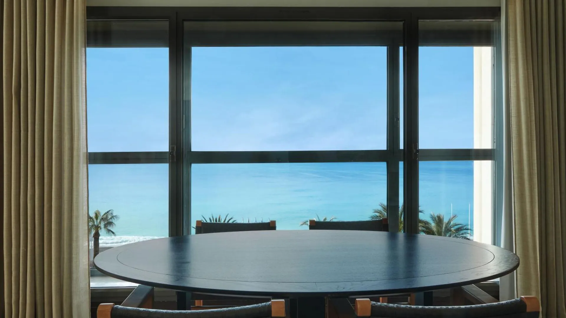 Hyatt Regency Nice Palais De La Mediterranee 5*,  Франция